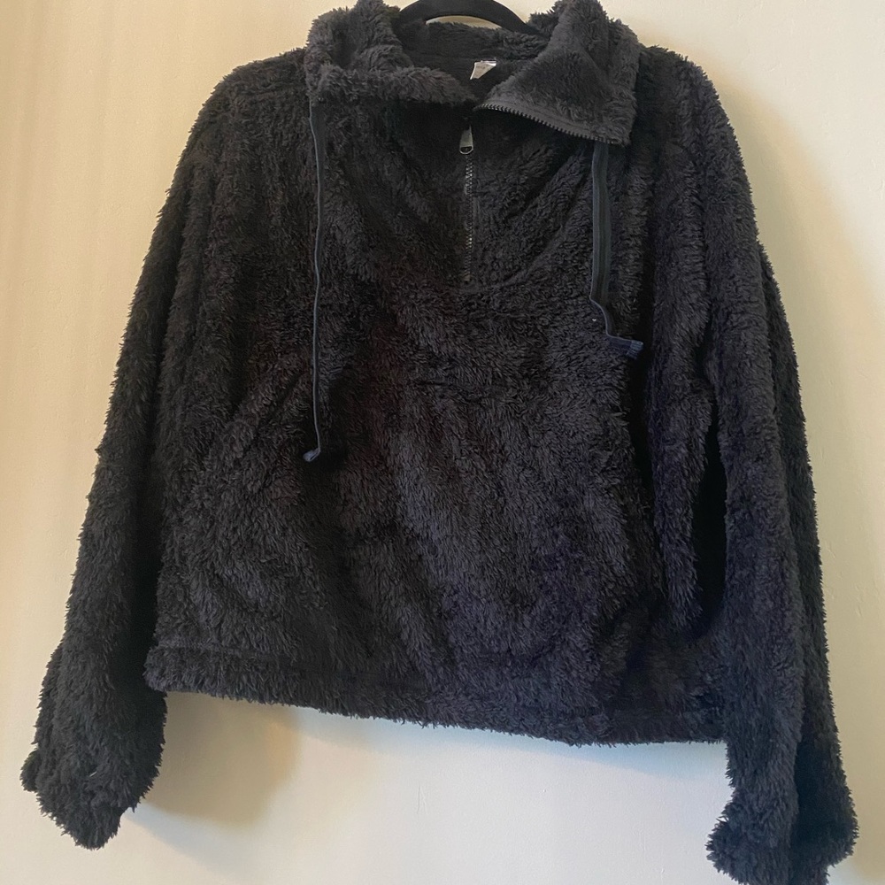 Free people movement black pullover